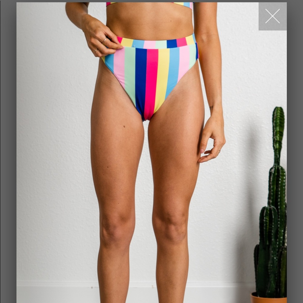 Rainbow High Rise Cheeky Swim M